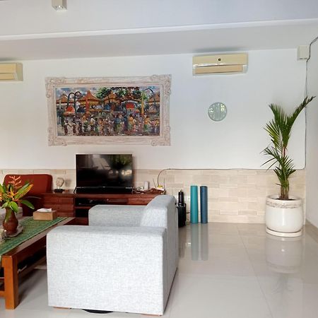 Pondok Indah Villa Ujung Eksteriør bilde