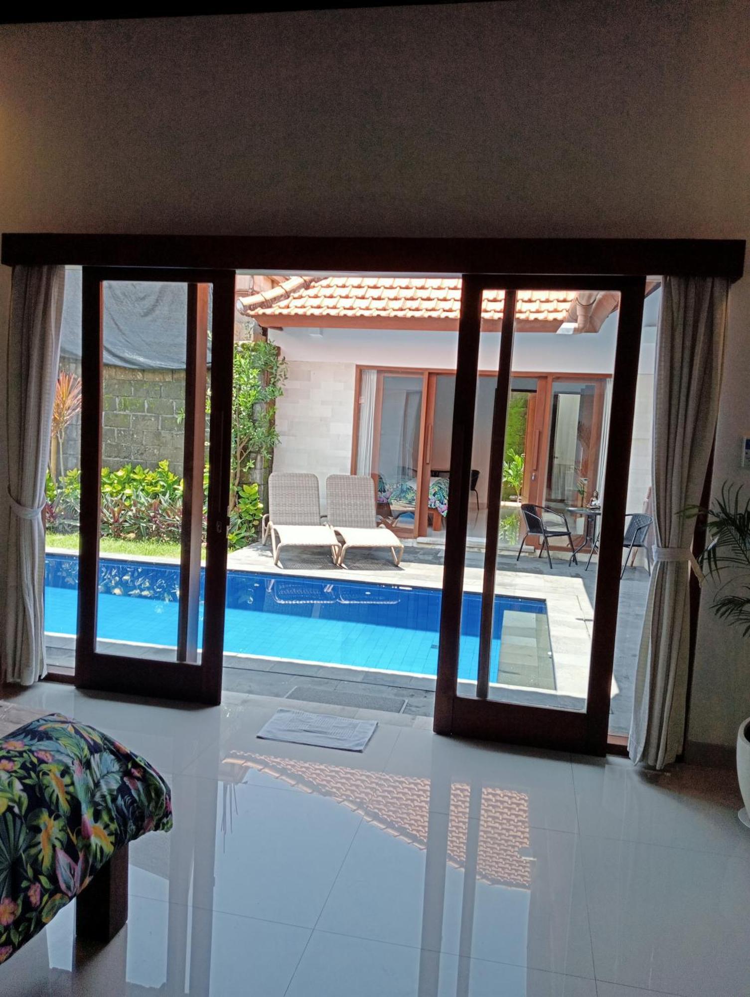 Pondok Indah Villa Ujung Eksteriør bilde